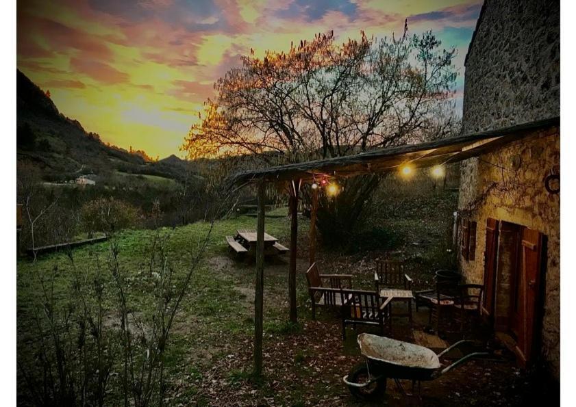 Maison De Vignes De Tournemire Tournemire  ภายนอก รูปภาพ